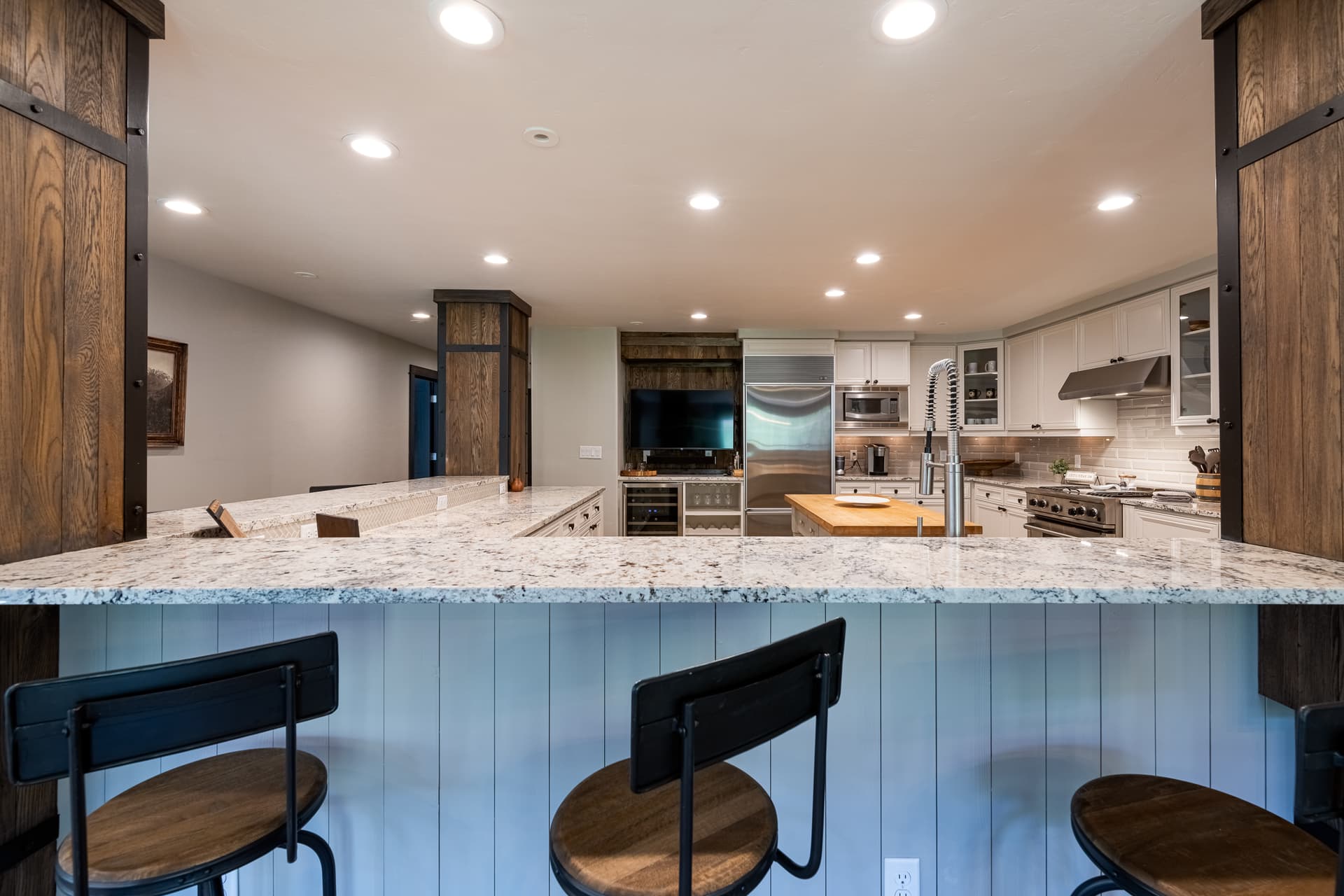 Mountain High at the Plaza - Image 13