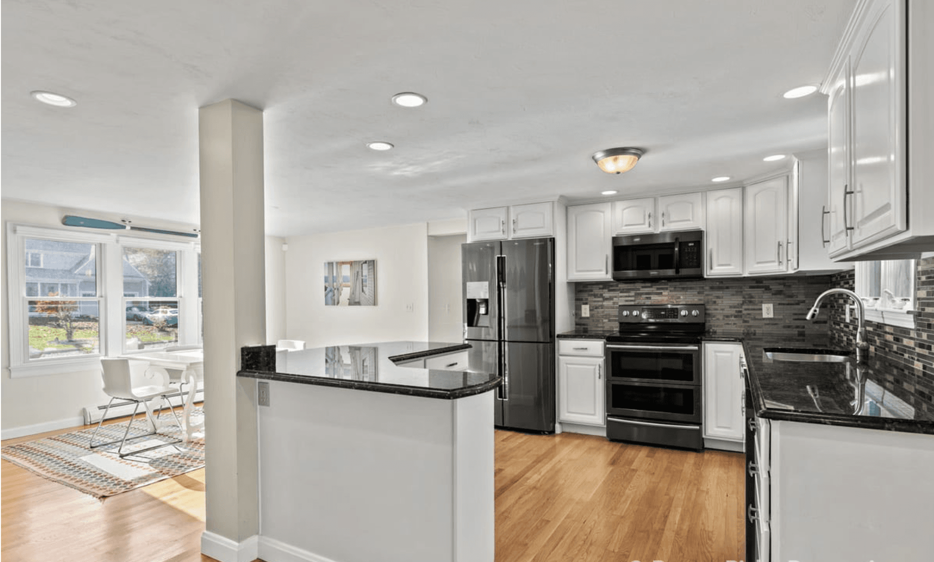 Five Bays Oasis - Image 11