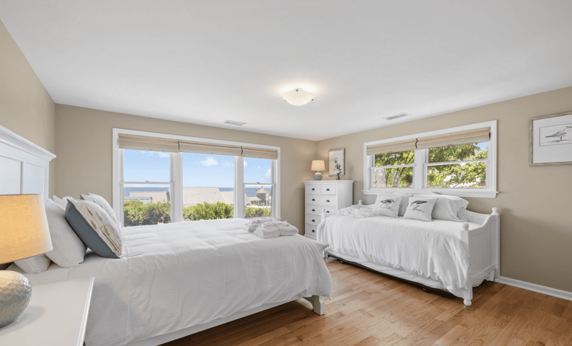 Seaside Manor - Image 31