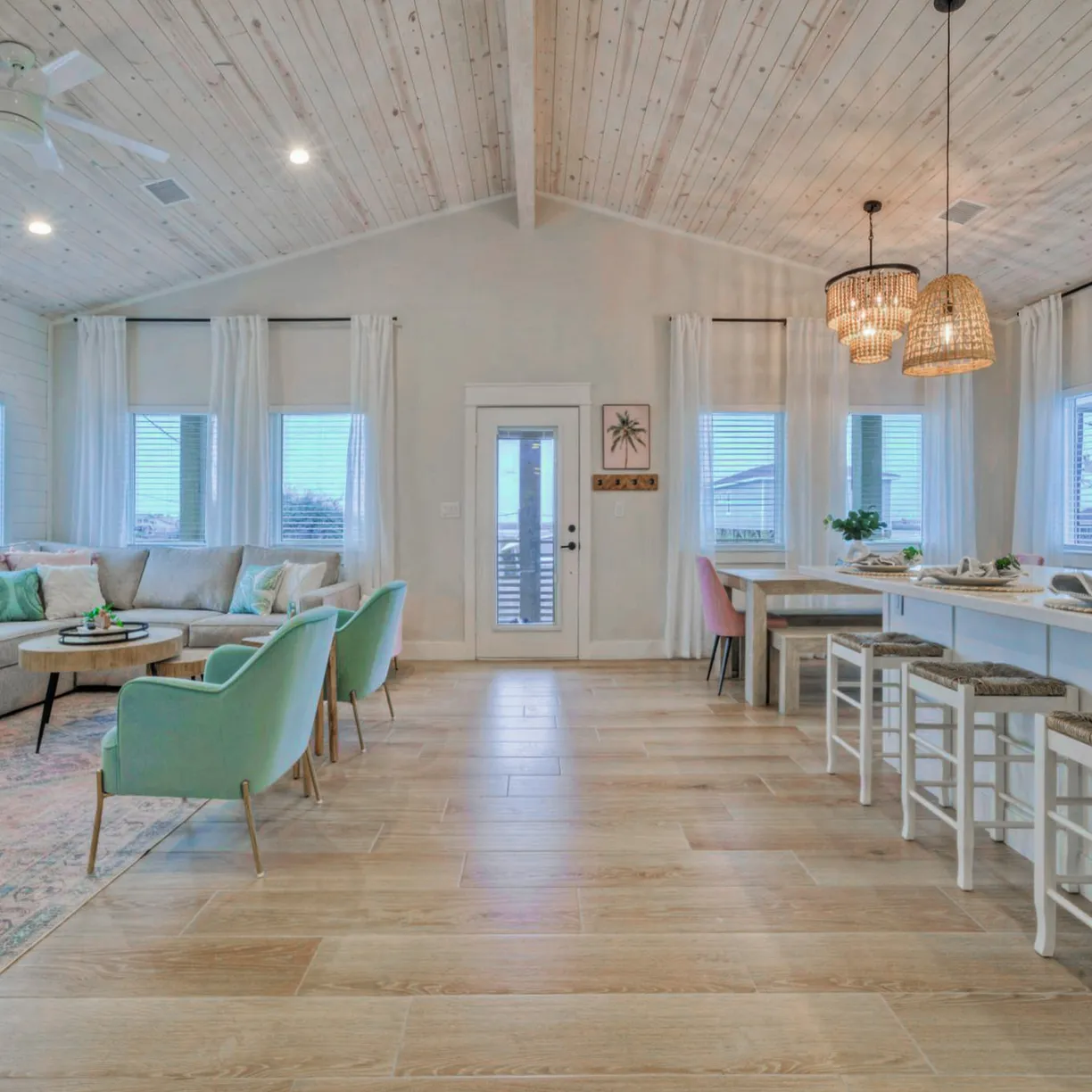 Mint to Be House - Image 8