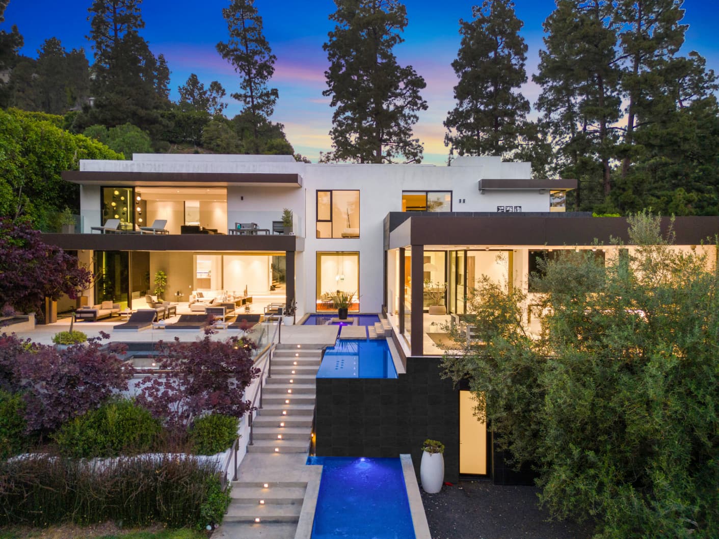 Lago Vista Modern - Image 6