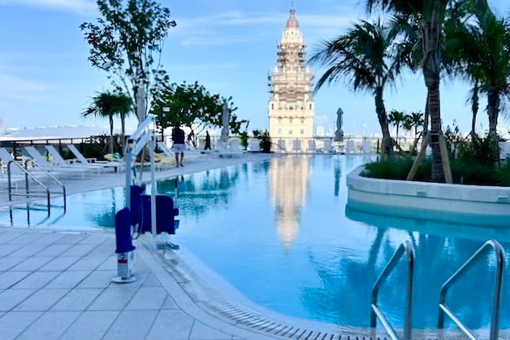 Beachside Bliss Estate #4801 - Image 2