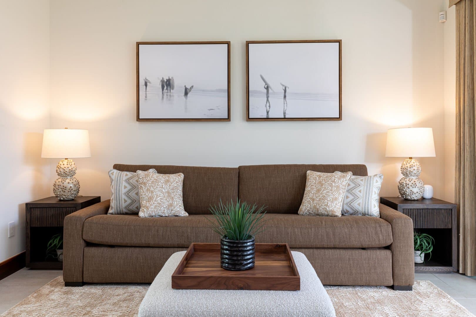 Hawaiian Elegance - Image 25