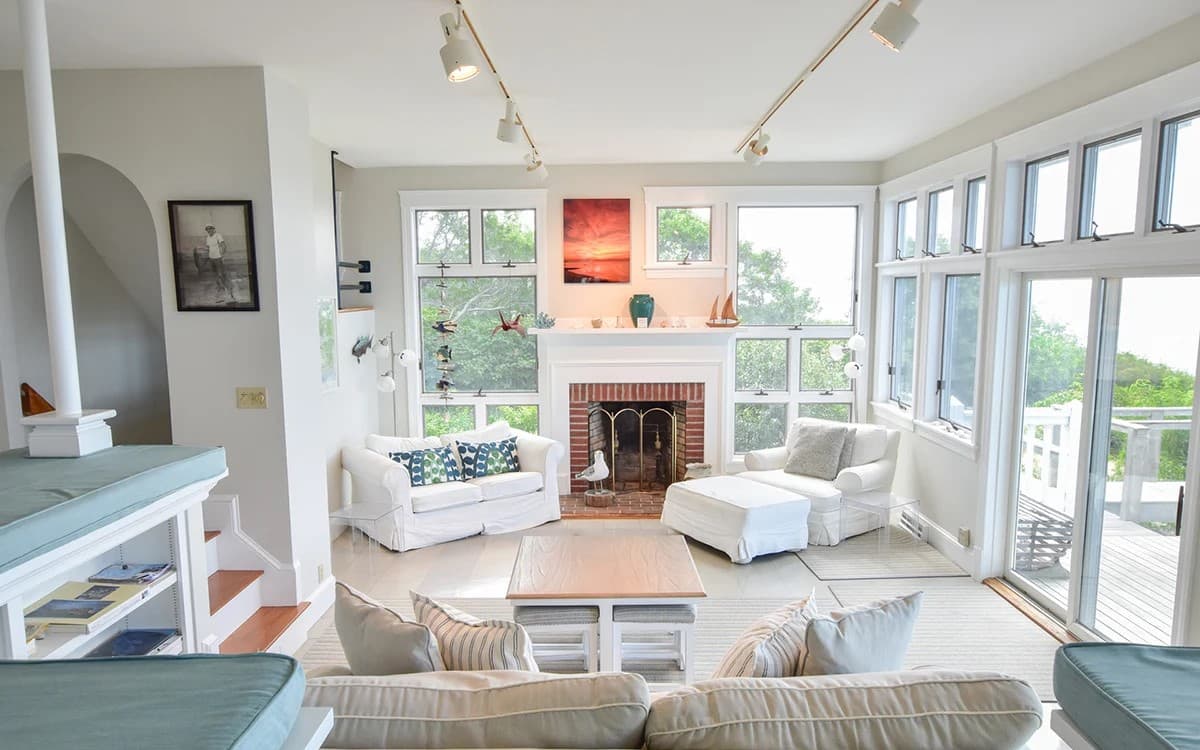 Beach House - Image 2