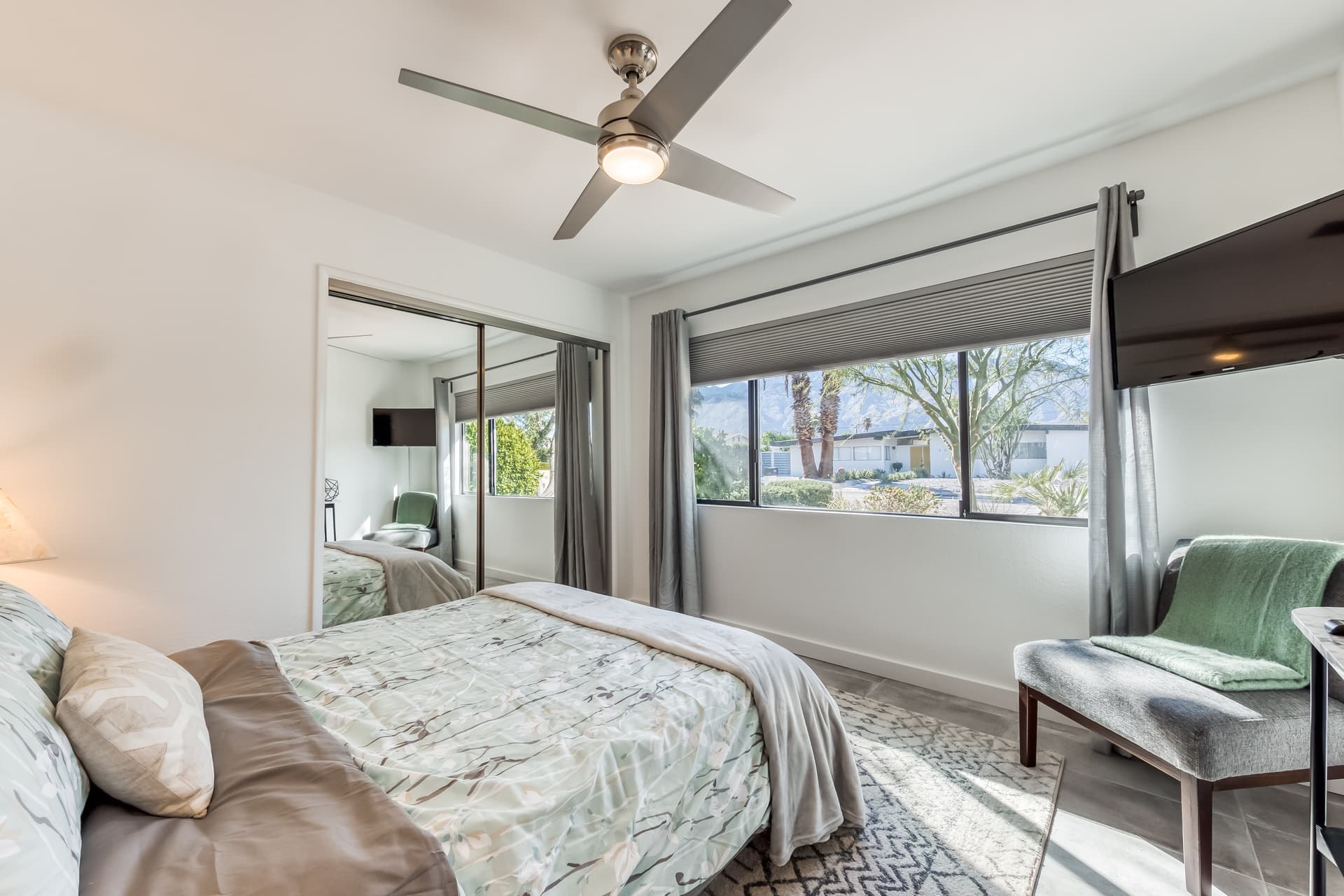 Peaceful Palms Home - Image 29