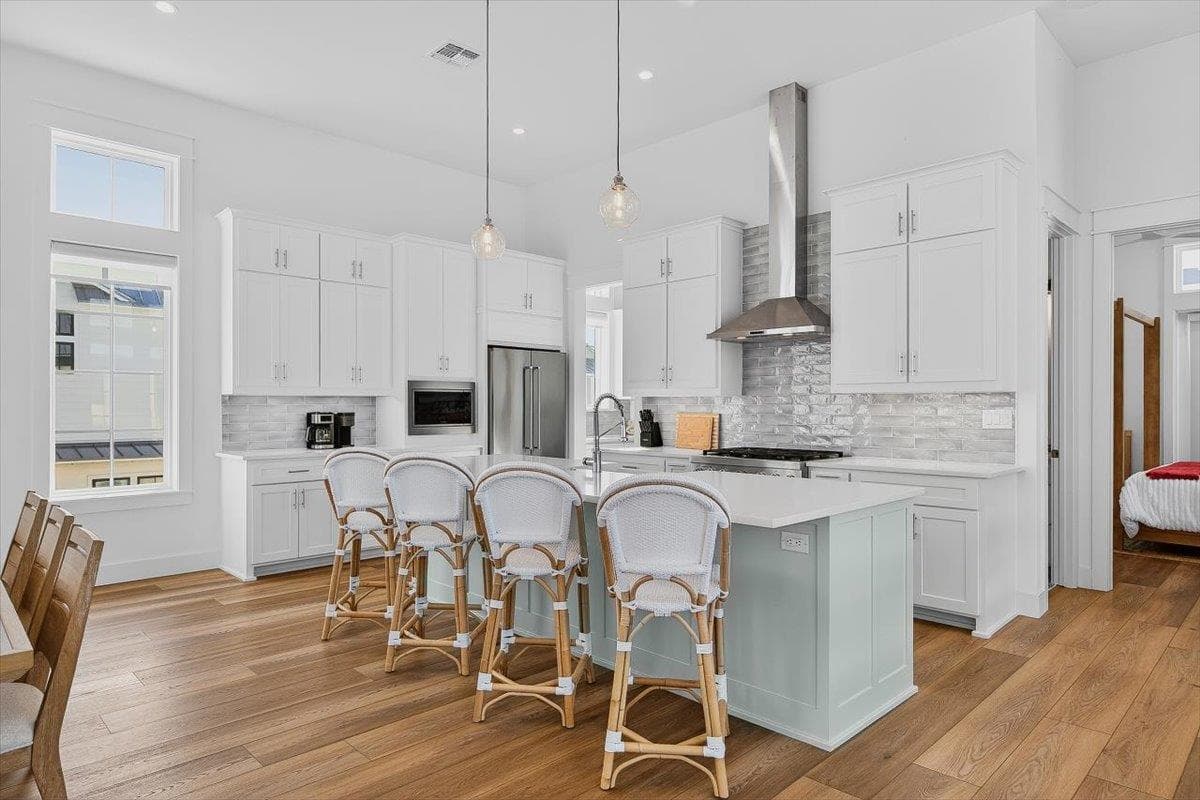 Sunny Shores - Image 8