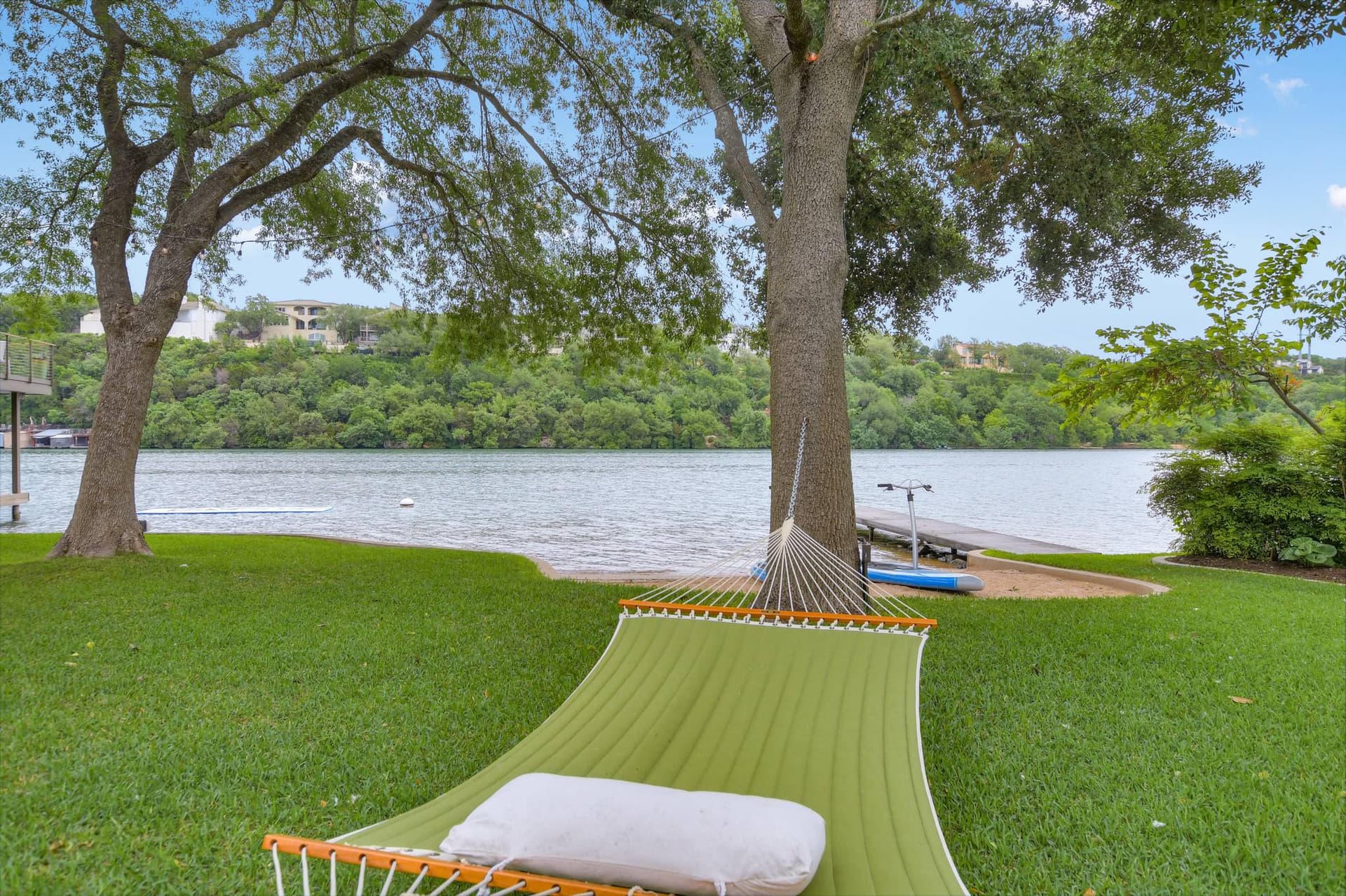 Lakeside on Lake Austin - Image 39