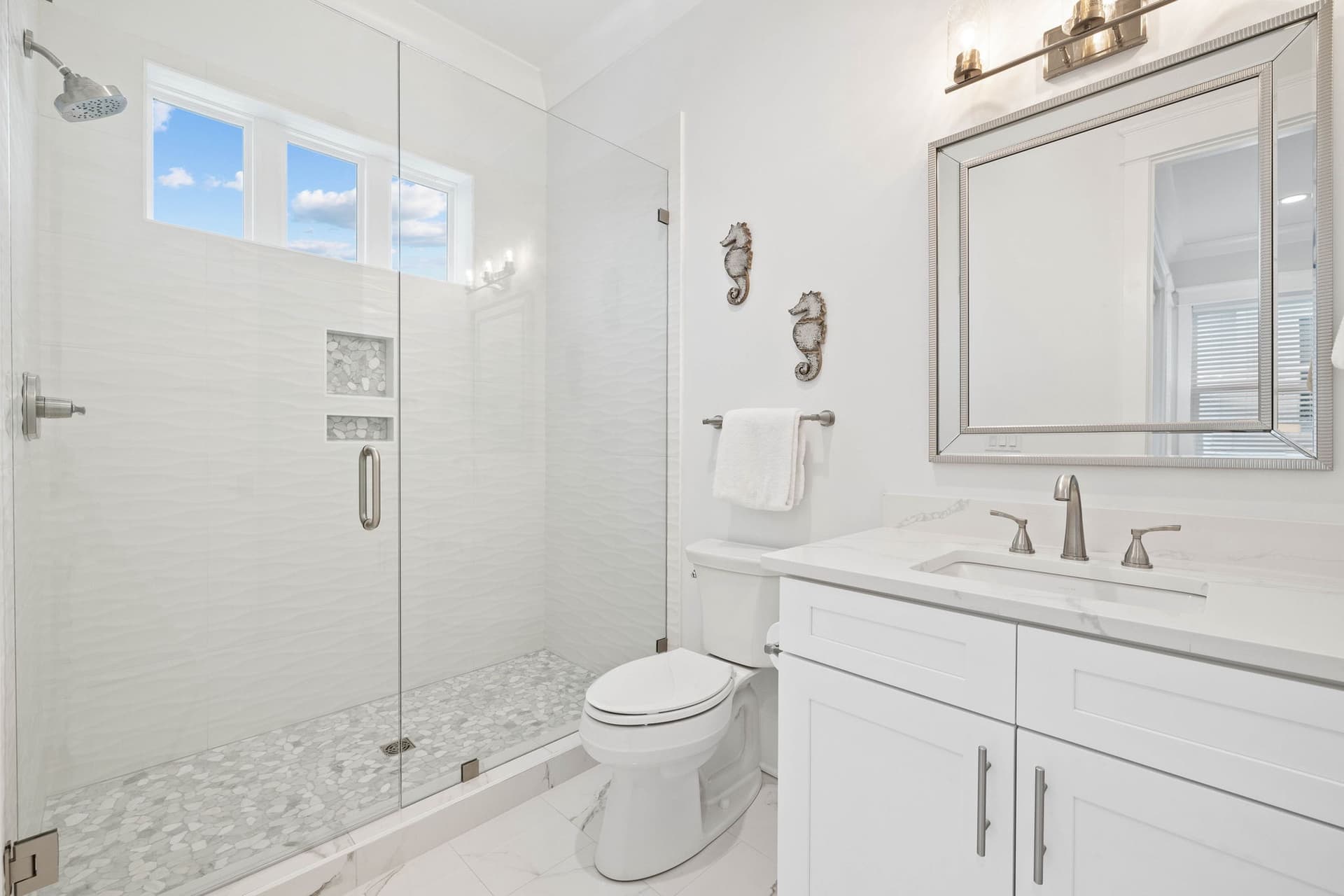 Sandtrapped #2 - Image 17