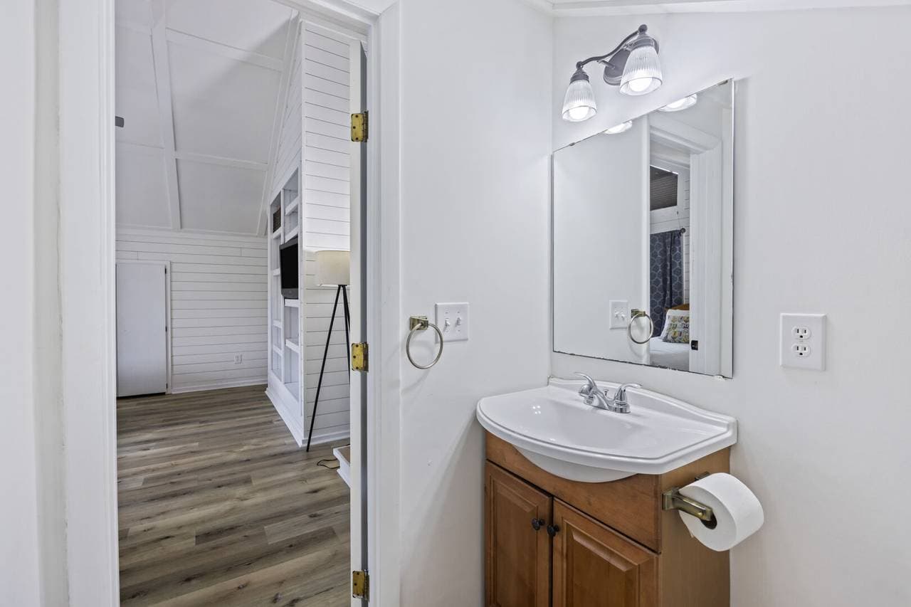 Livin' on a Dune - Image 26