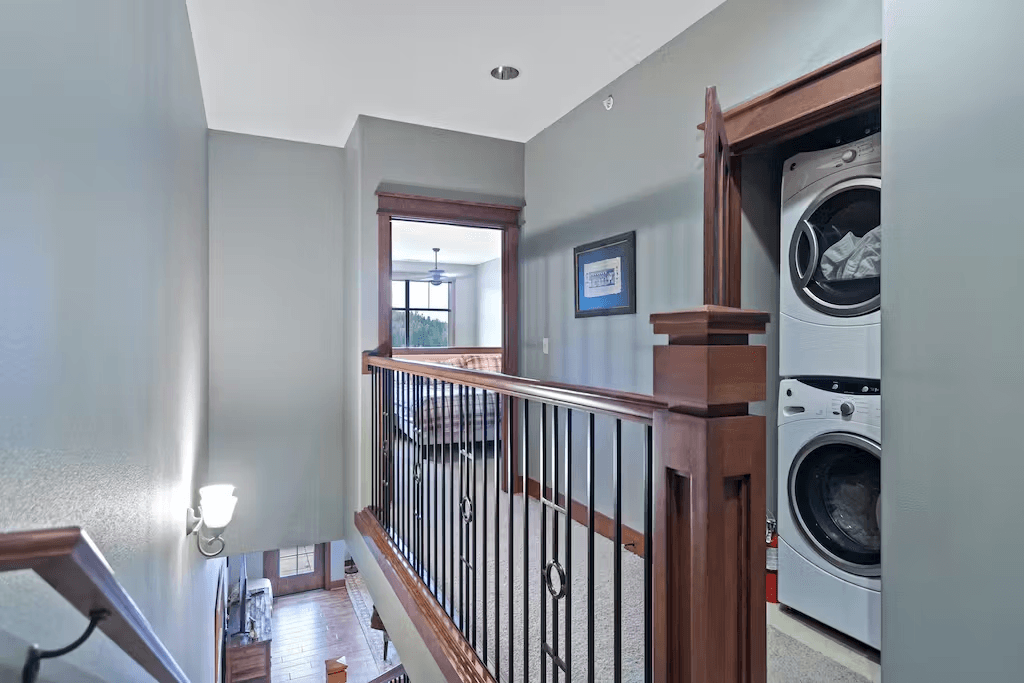 Fabulous Riverstone Retreat - Image 14