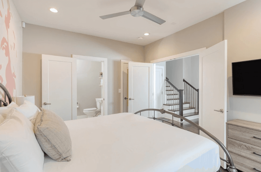 Doralee Home - Image 10