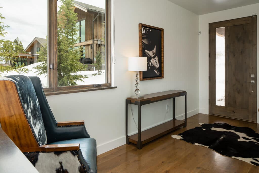 Six Silver Speaks - Image 5