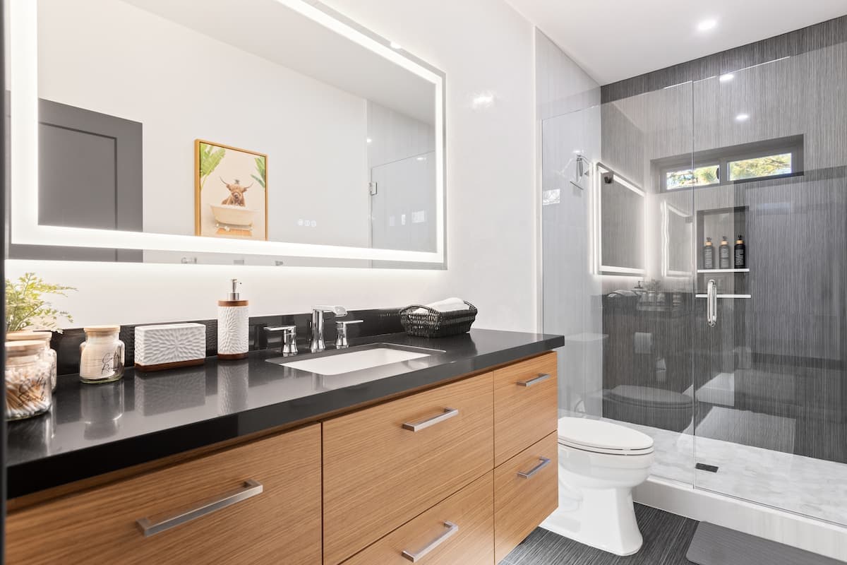 Bear's Retreat - Image 22