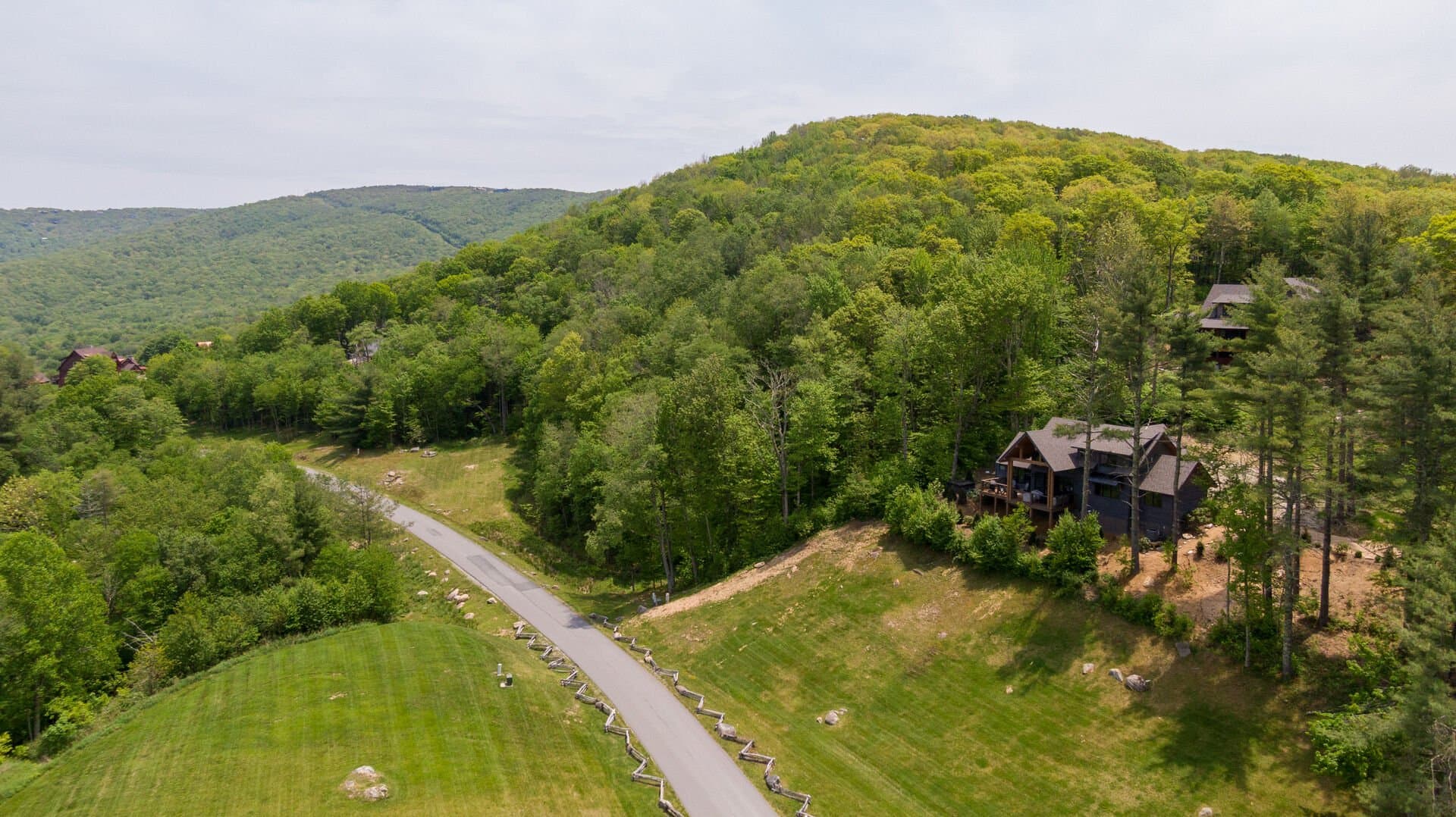 Just Bluffin' at Eagles Nest - Image 41