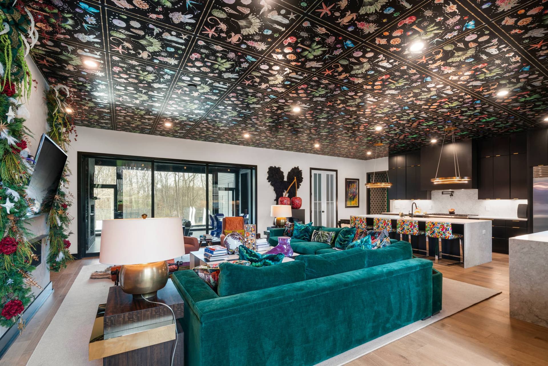 Starburst Estate - Image 15