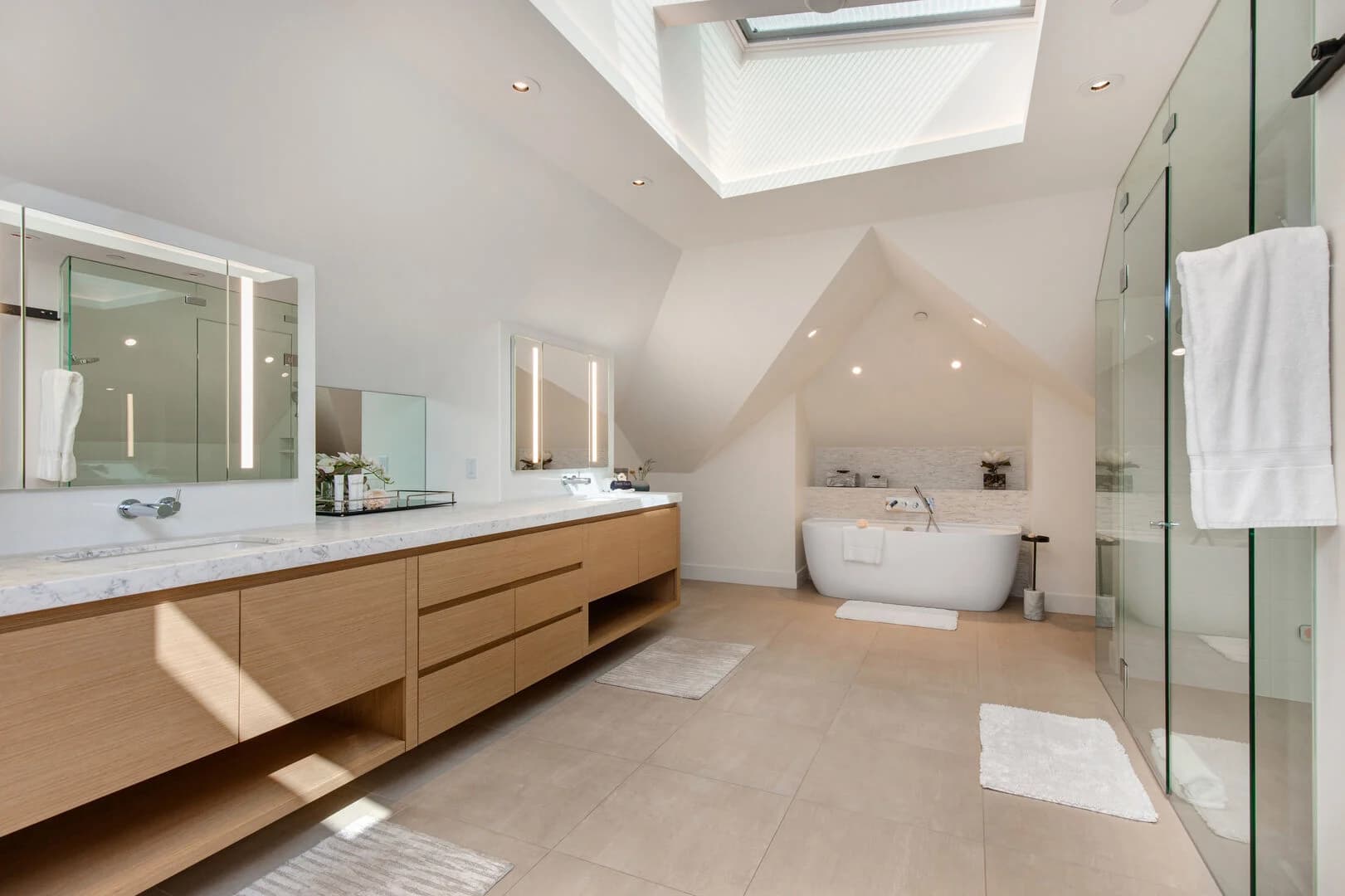 Avenue House - Image 21