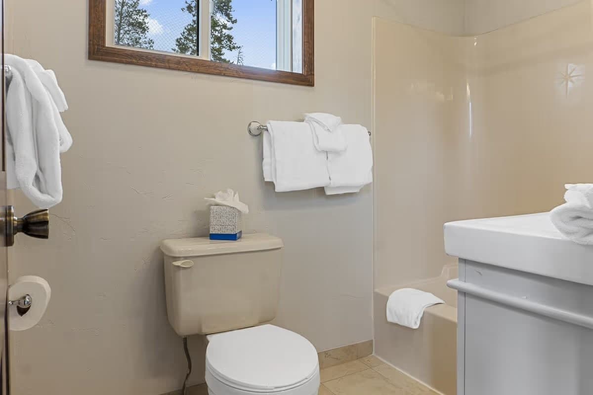 Pine Beam - Image 24