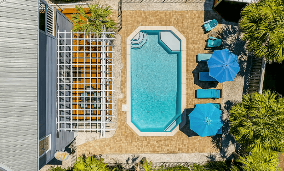 Bahama Breeze House - Image 42