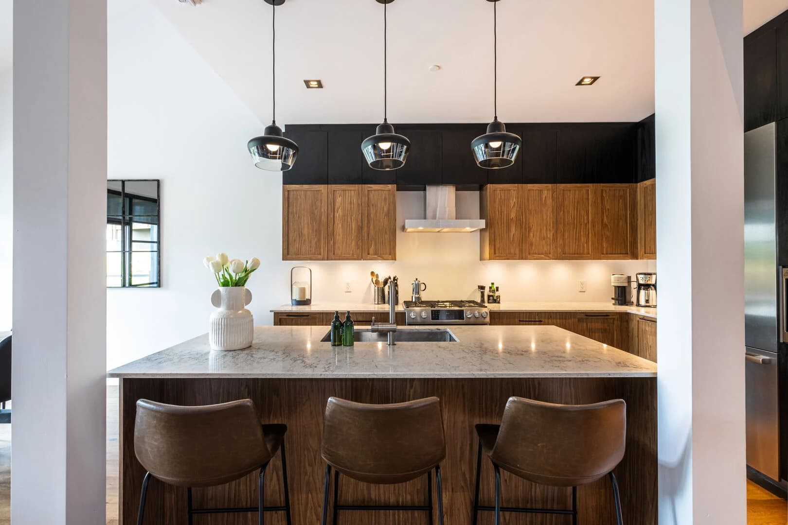 Horizon Residence 305 - Image 2