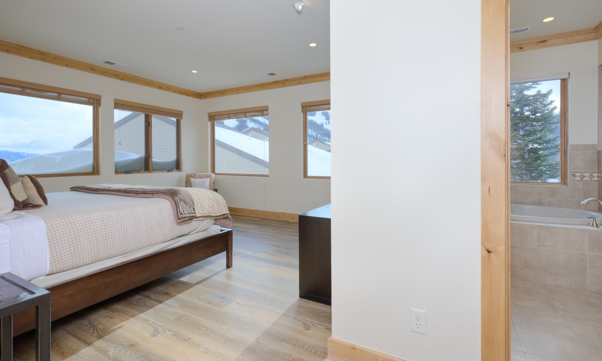 Beaverhead Residence #401 - Image 22