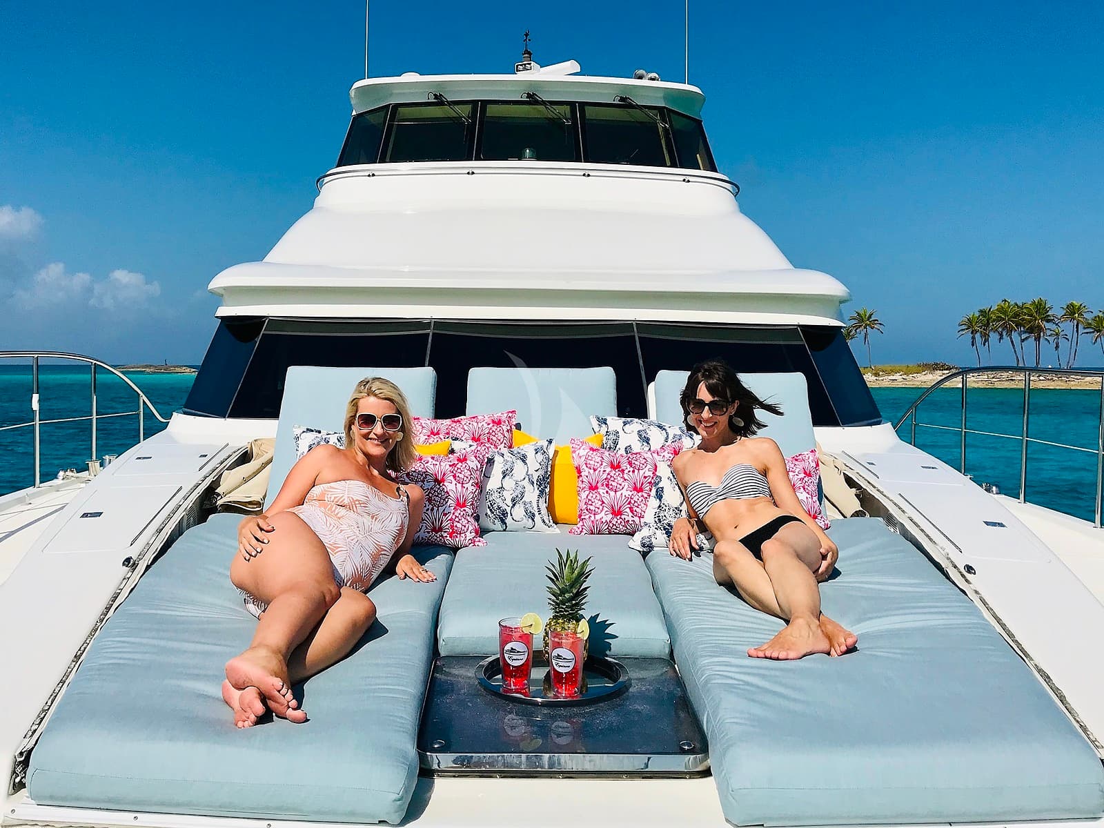 Equinox Yacht - Image 18