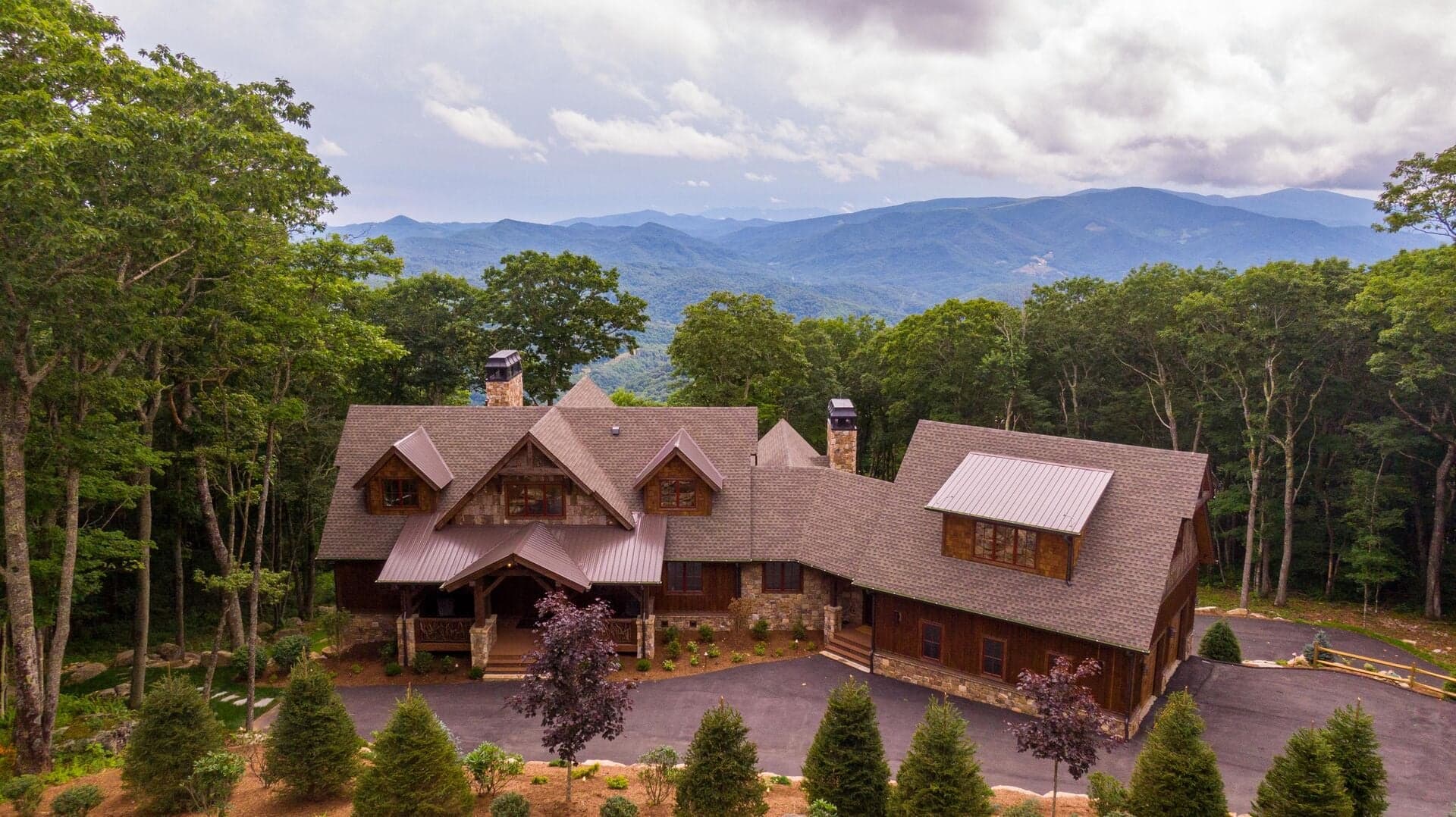 Phoenix at Eagles Nest - Image 3