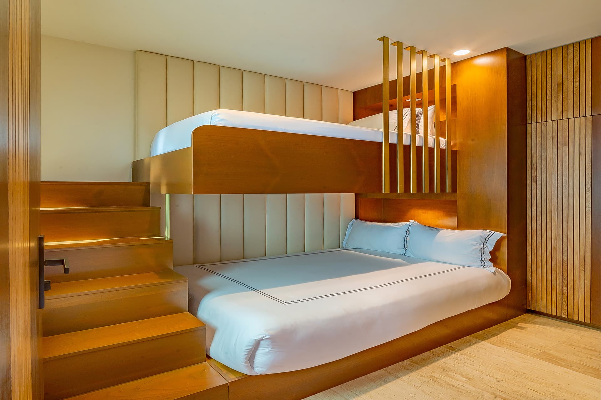 Maison De Cortes - Image 44