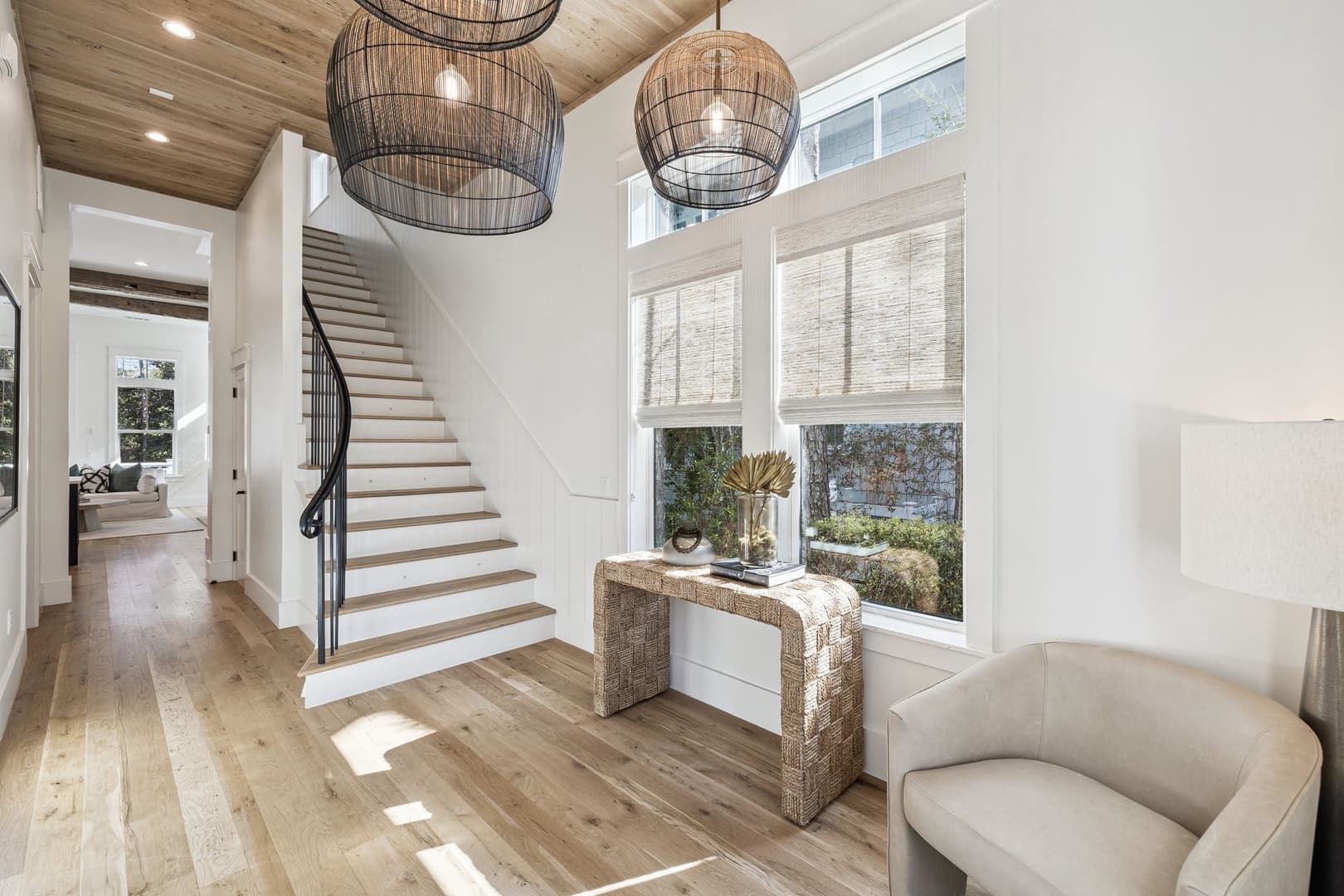 Anna Blue - Image 25