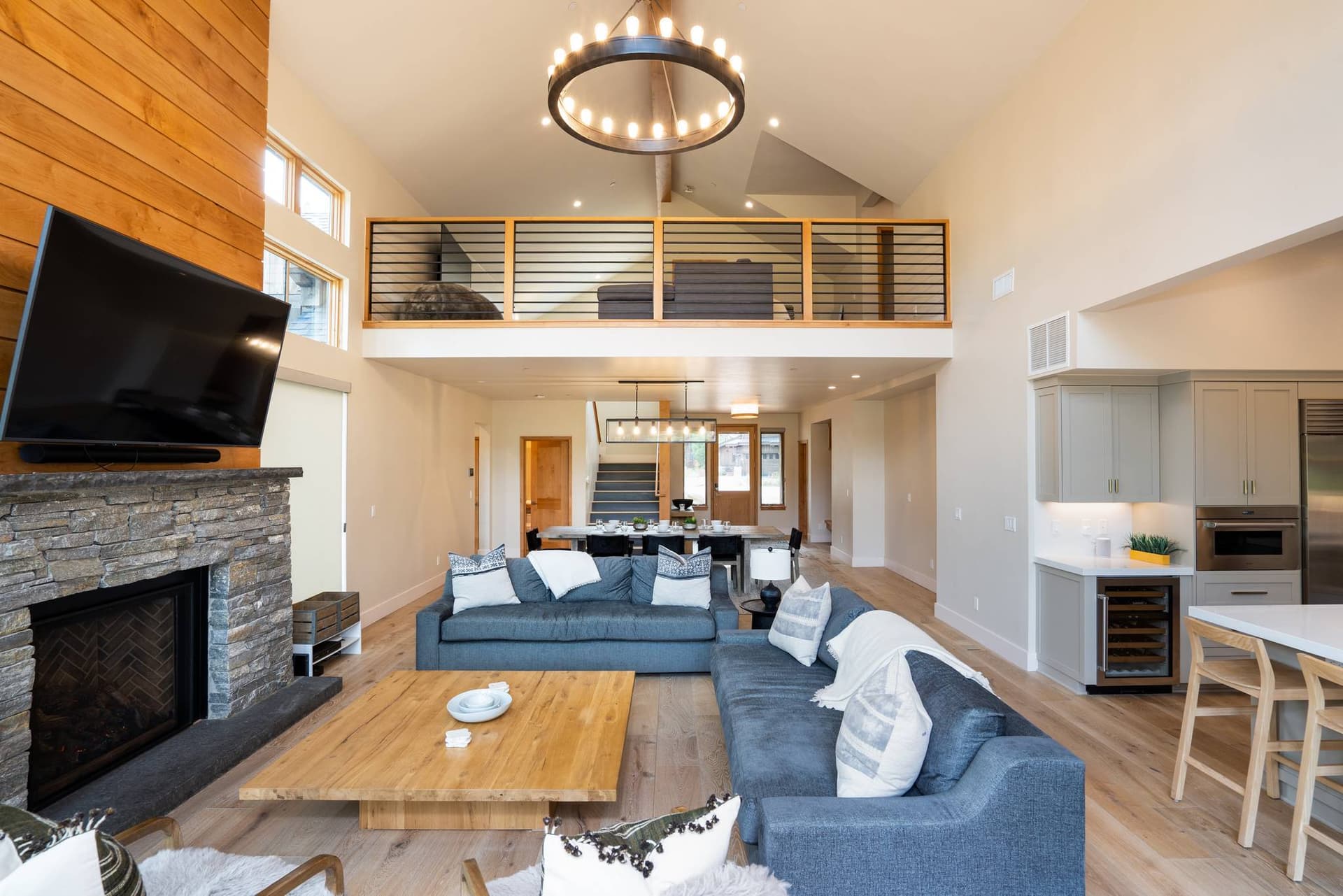 Sutter's Green - Image 6