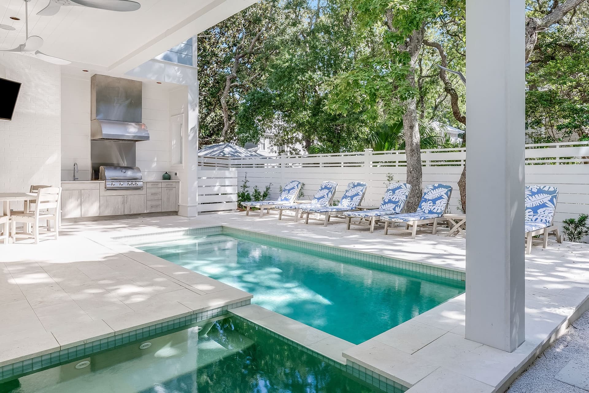 Mischievous Mermaid - Image 47