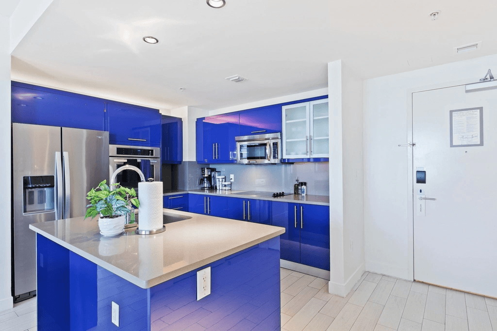 Skyline #1104 - Image 5