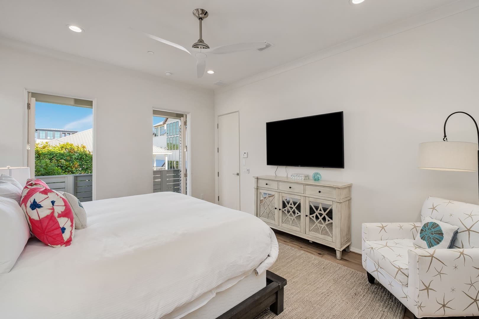 Dogwood Lookout - Image 34