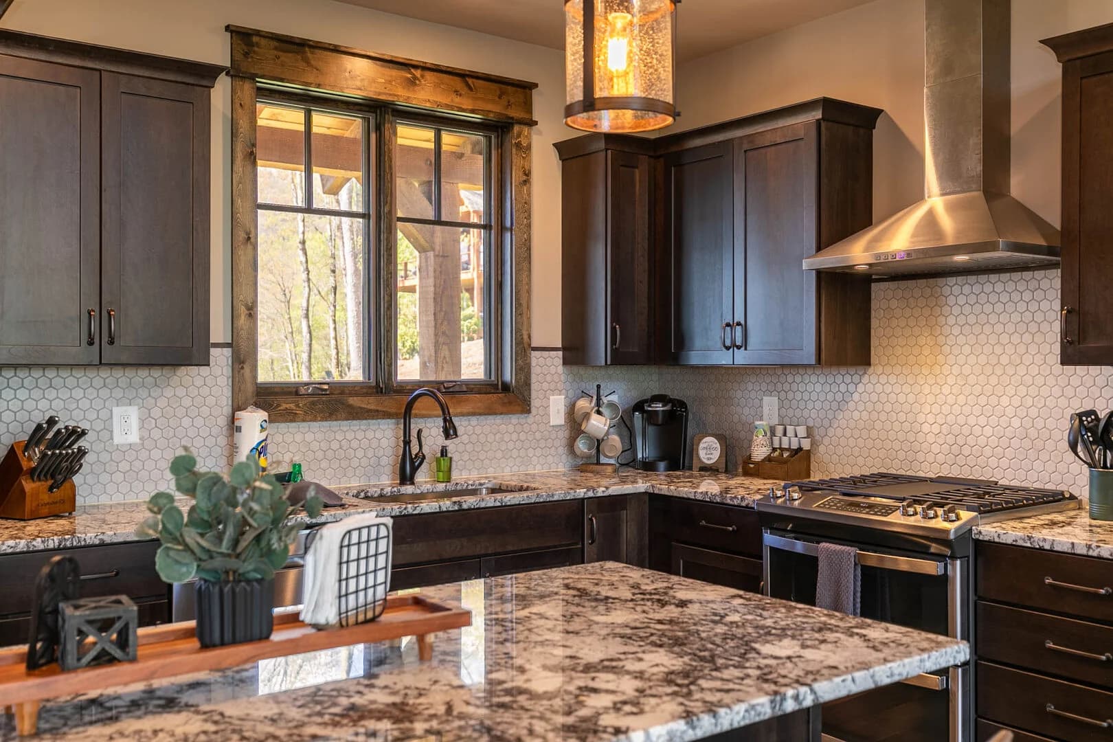 Gretta's Getaway - Image 12