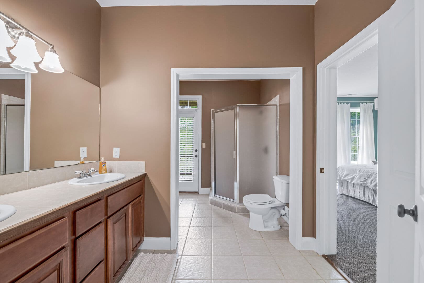 Nader Manor - Image 24