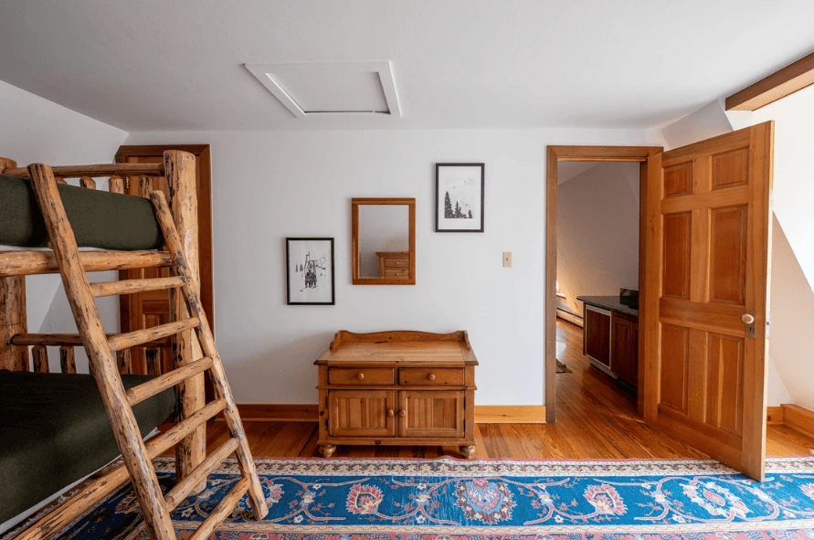 Condor Place - Image 24