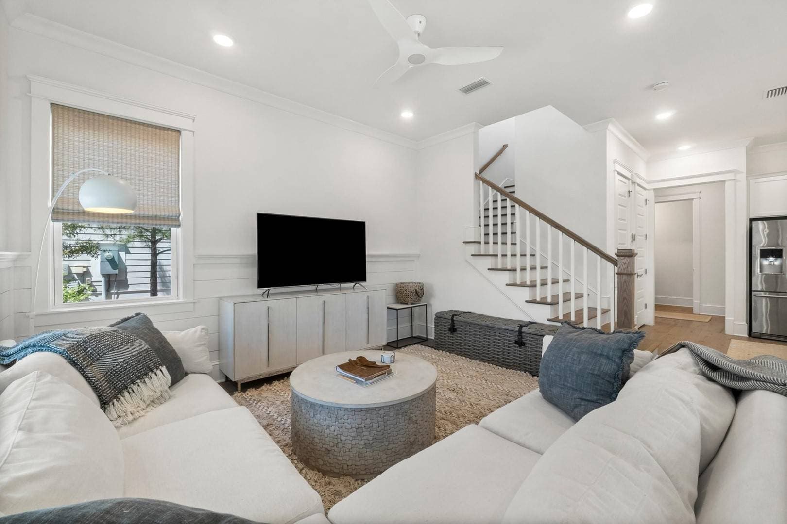 Palm Tree Paradise - Image 5