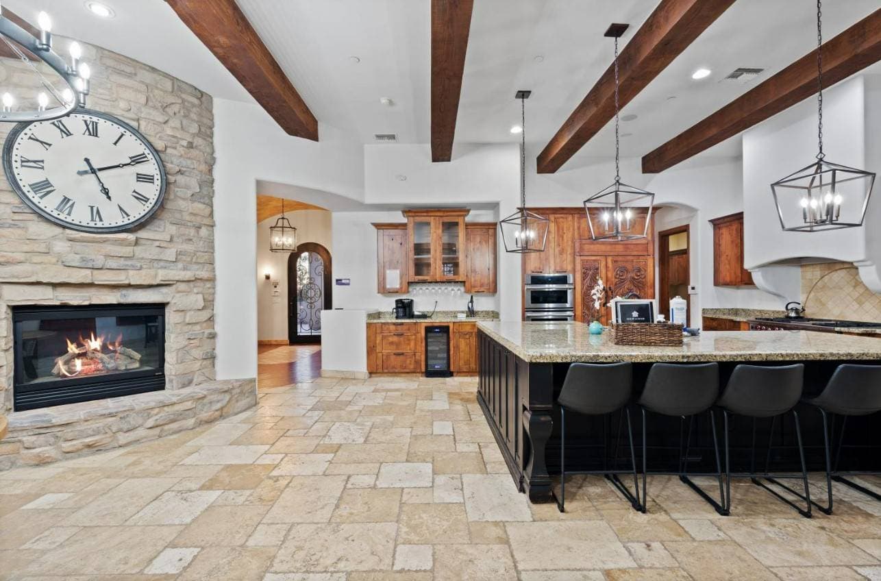 Desert Views Estate - Image 4