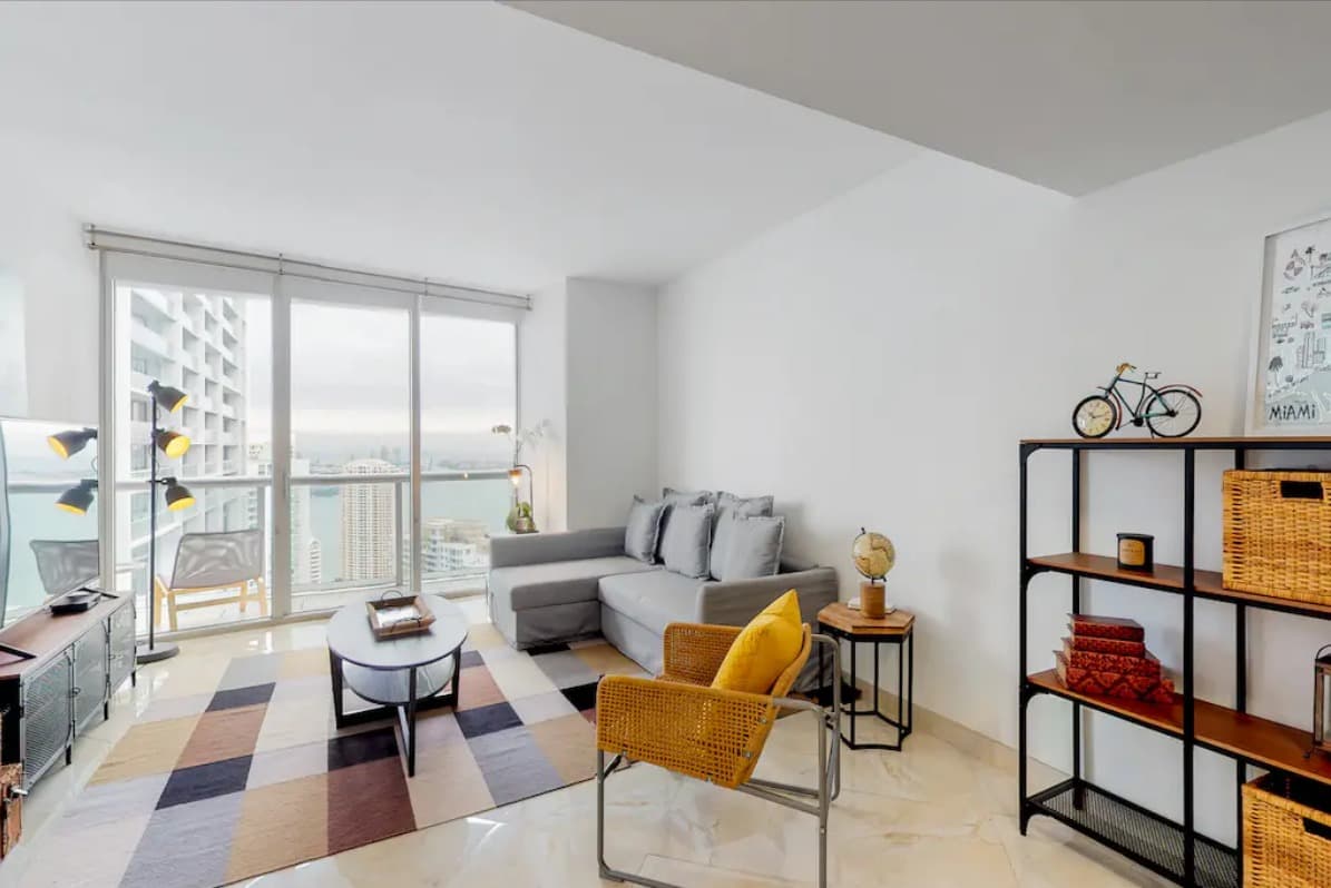 Iconic Views - Image 4