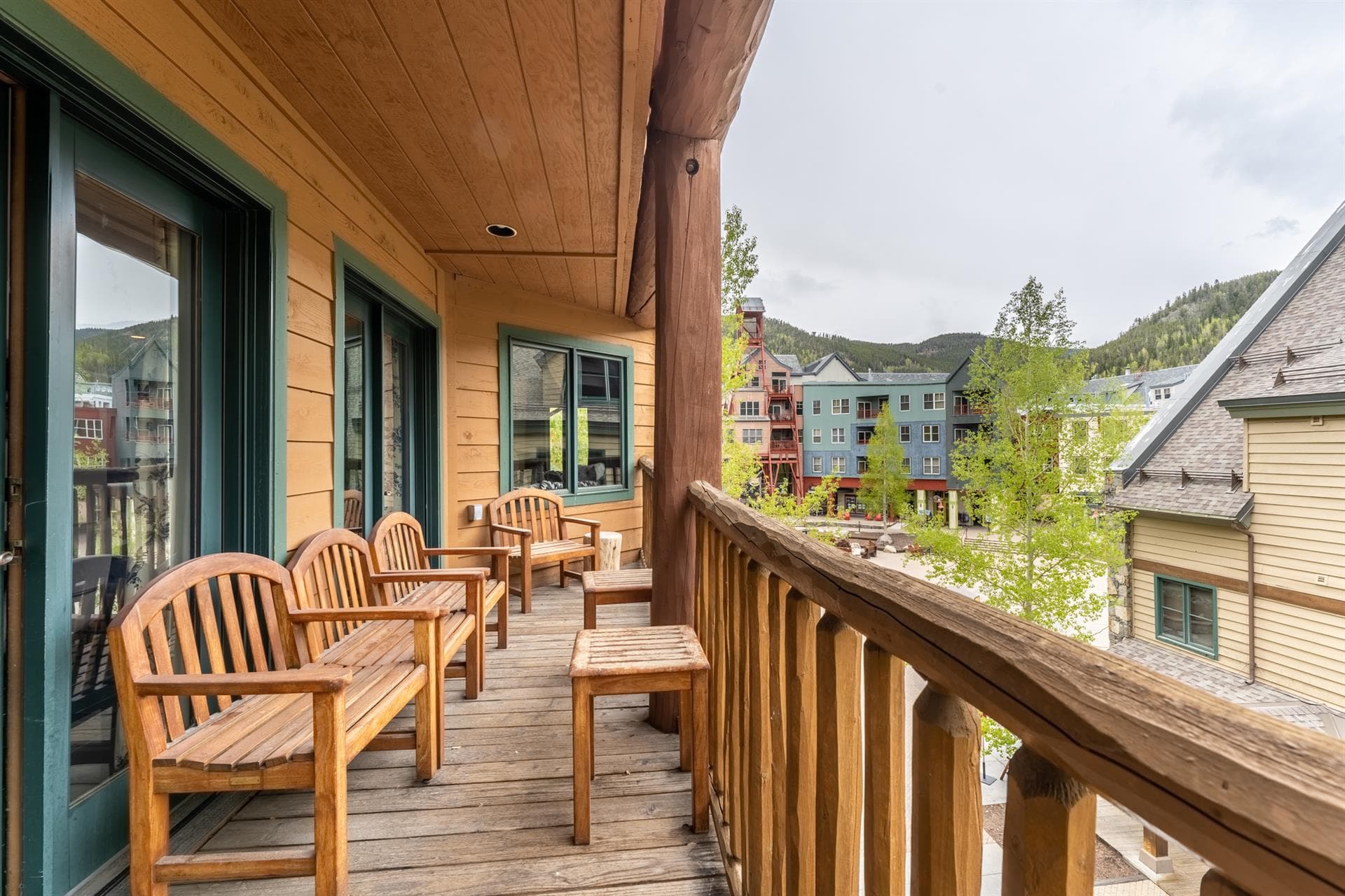 Arapahoe Residence - Image 10