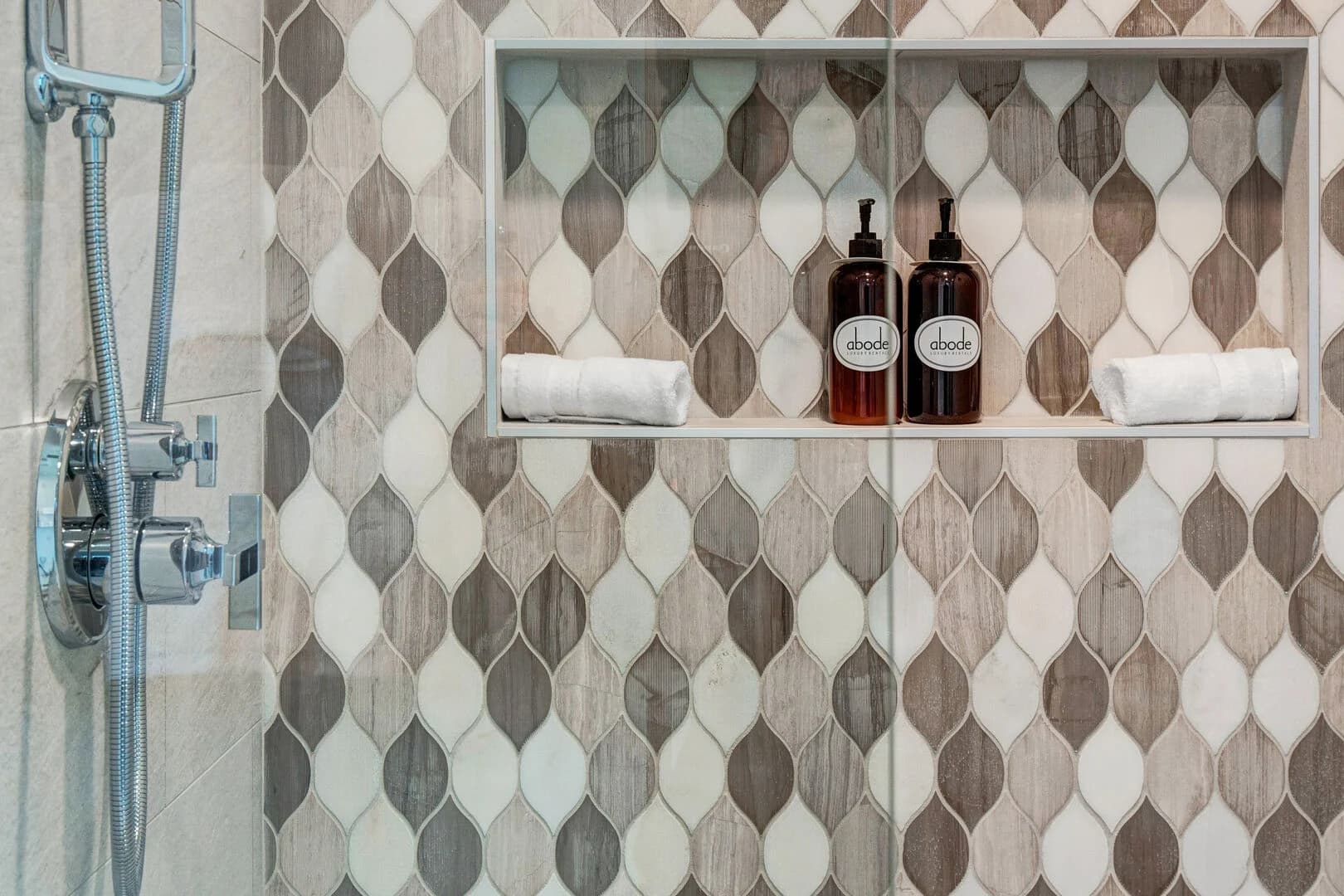 On Cloud Nine - Image 14