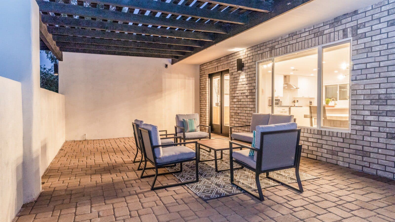 Elegance on the Green - Image 9