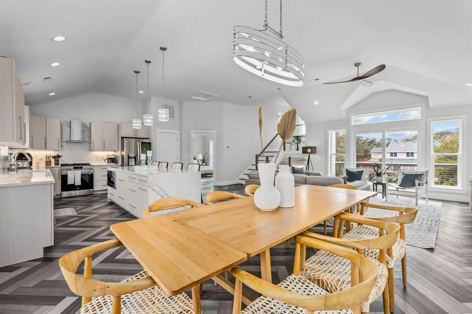 Ocean's Grove - Image 13