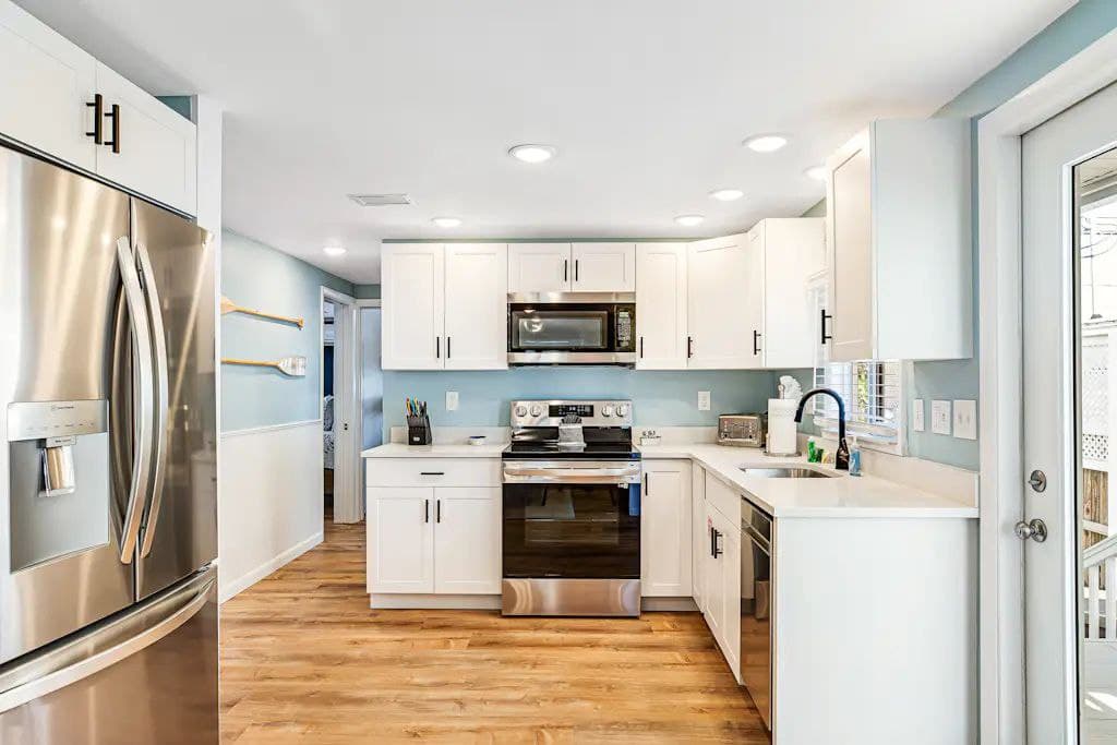 Sunset Bay - Image 11