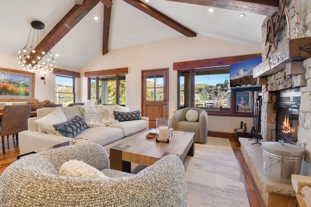 Park Avenue Home - Image 1