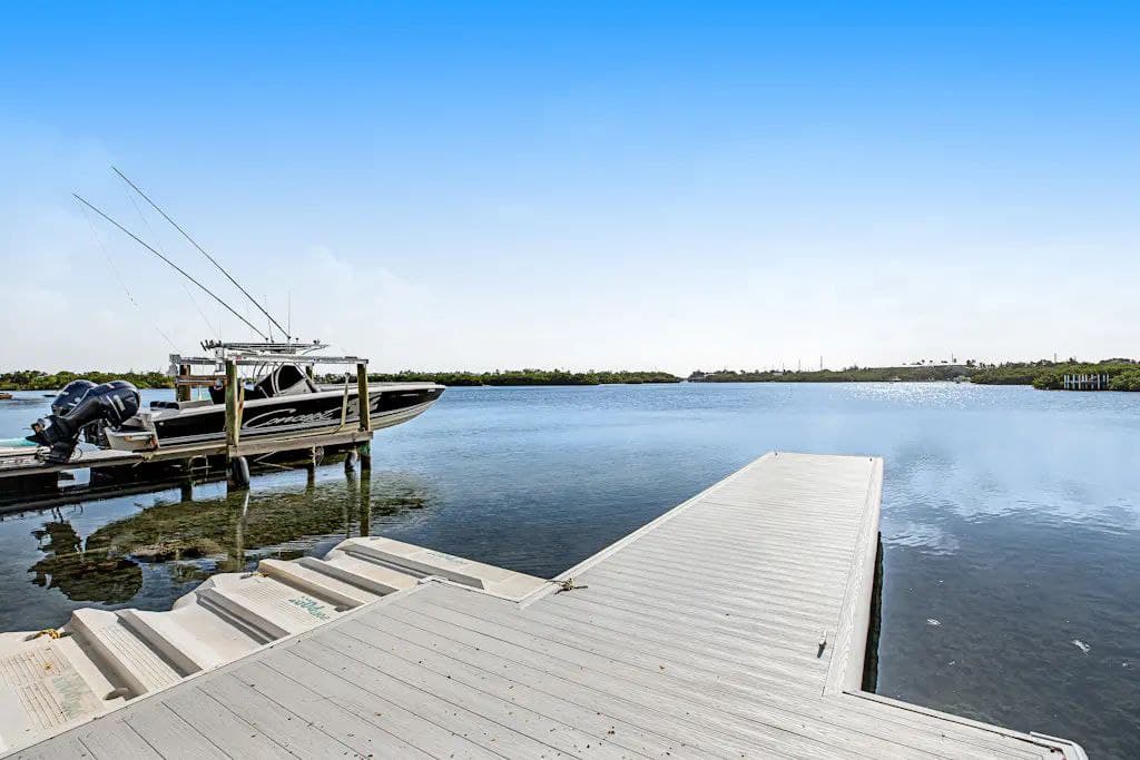 Sunset Bay - Image 44