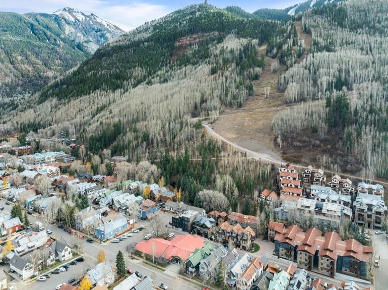 Pacific Street Townhome #514B - Image 28