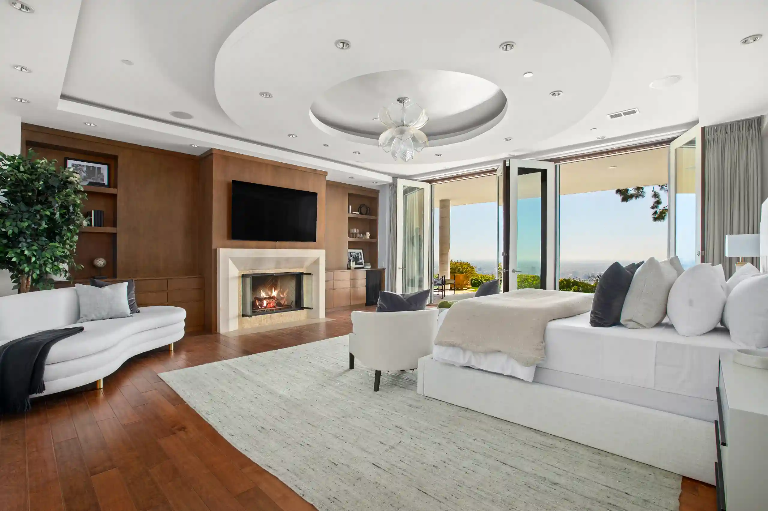 Trousdale Grand - Image 25