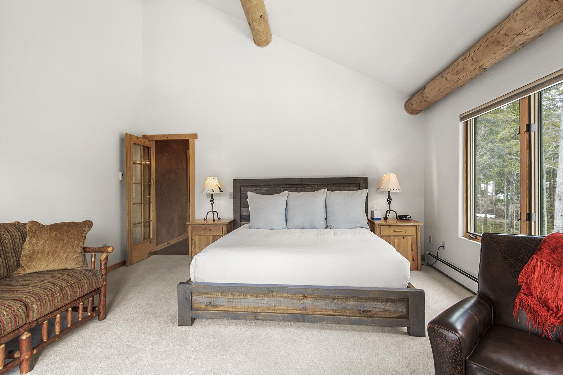 Chateau at Dyer Trail - Image 23