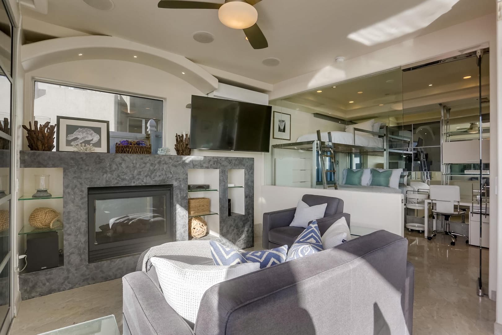 Liquid Blue Home - Image 4