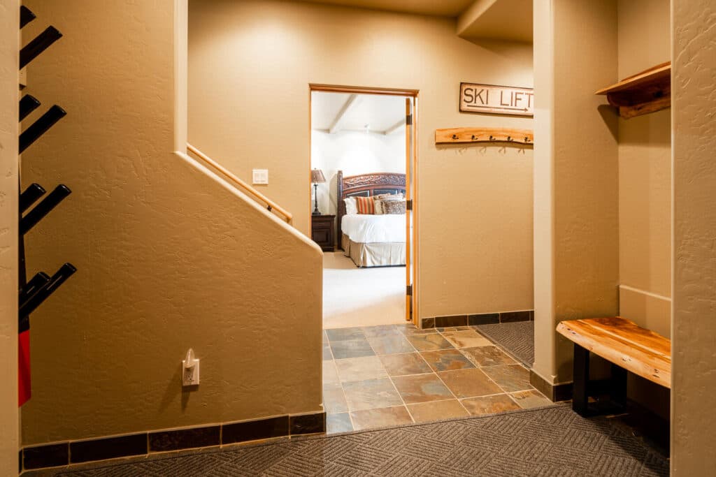 Hidden Trail House - Image 14